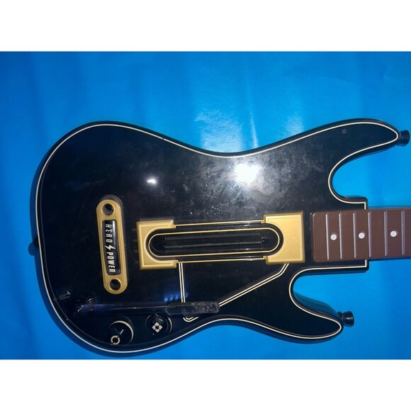 Guitar Hero Live Wireless Guitar Tested - Picture 2 of 15